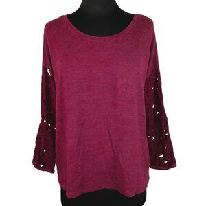 AMERICAN EAGLE OUTFITTER Burgundy Scalloped Cutout Sleeves Knit Top Womens Large